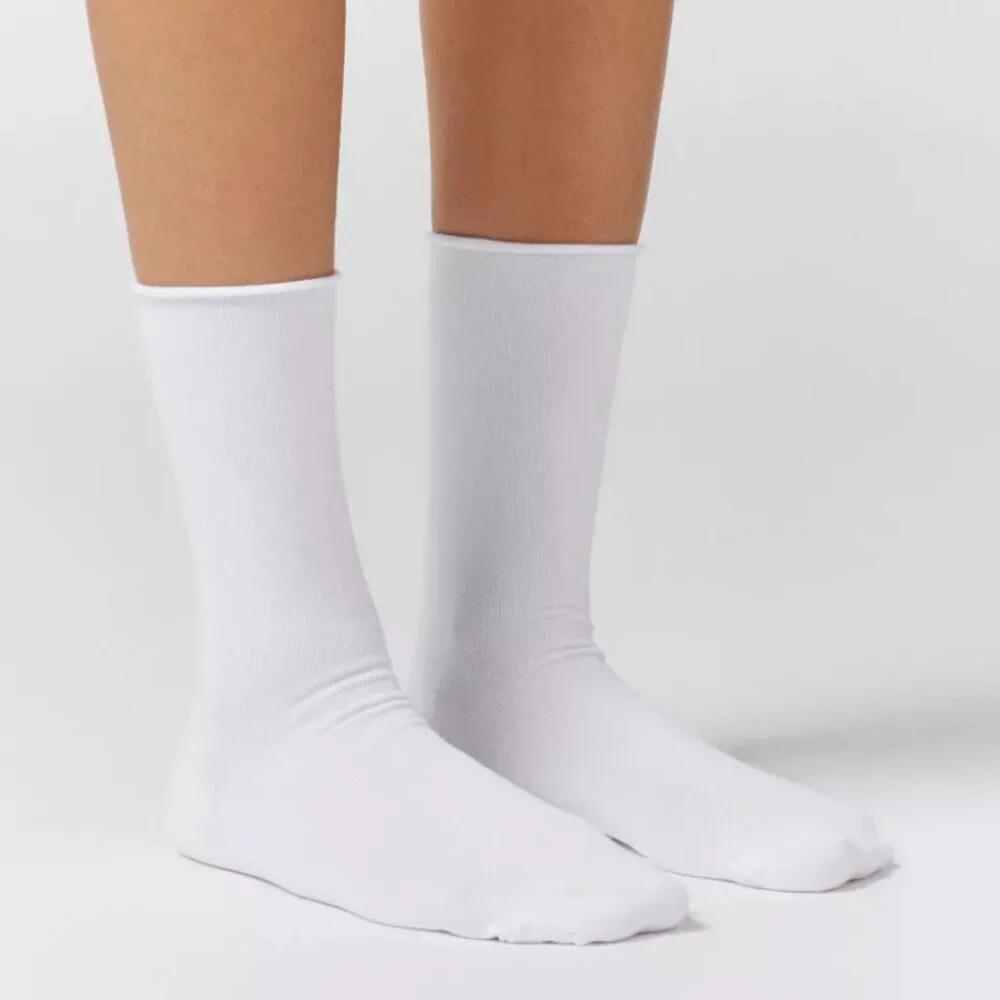 NWT Urban Outfitters Soft Roll Crew Sock 2 Pack